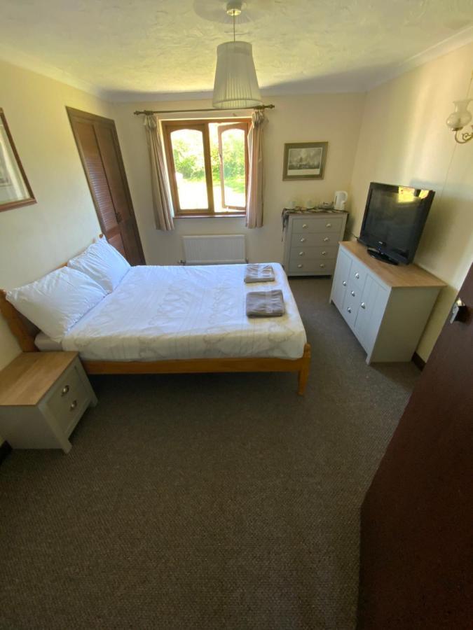 Innis Guest House And Campsite Penwithick エクステリア 写真